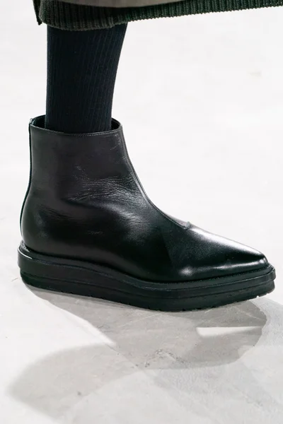 Look 64